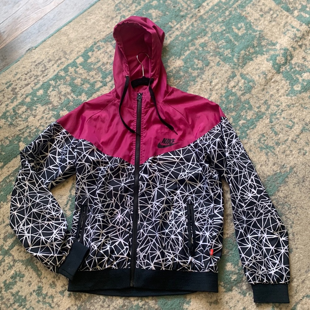 Nike windbreaker